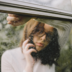 ScheduleWindowCleaner-HusserWindowCleaning-300x345